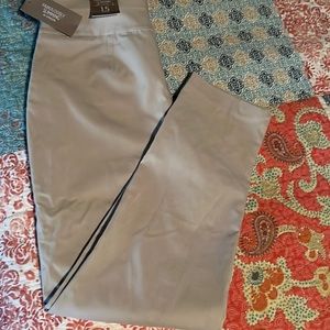 Chicos ankle length slacks